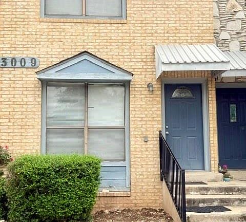2nd image of 3009 Whisper Oaks Ln APT F