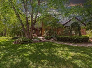 791 Aaron Dr, Highland, MI