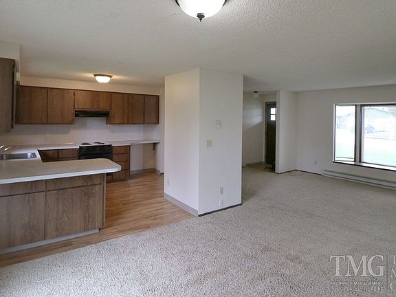 4th image of 3283 Addy St