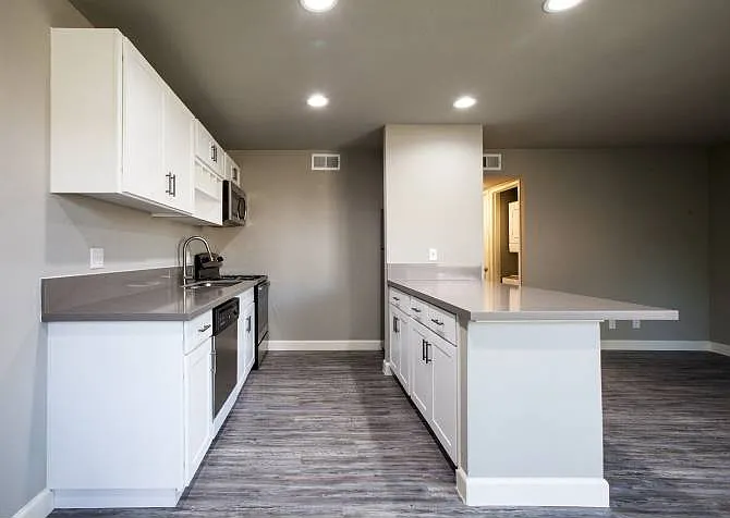 Zona Verde Apartments — Photo 12