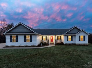 5536 Miller Mill Rd, Hickory, NC 28602