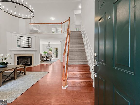 4th image of 3351 Serenade Ct