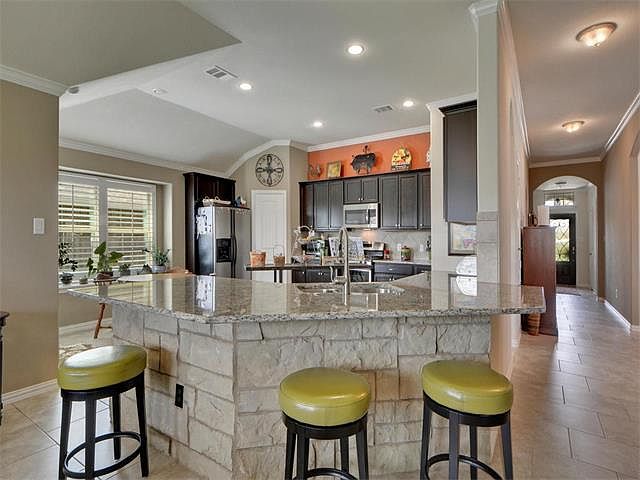 1st image of 213 Briar Park Dr