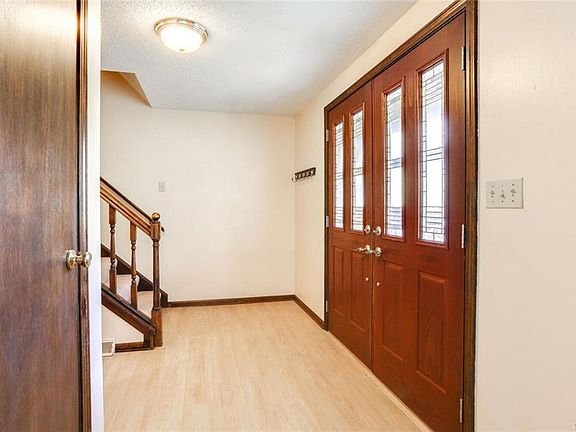 4th image of 66 Primrose Ln