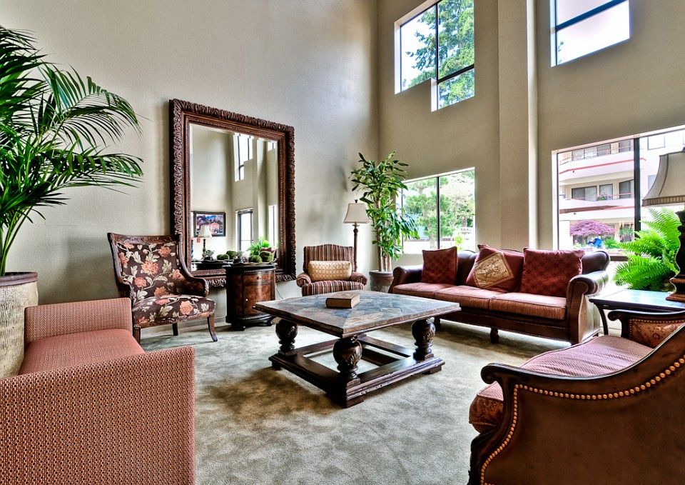 1st image of 401 100th Ave NE APT 218