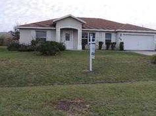 1158 SW Idol Ave, Port Saint Lucie, FL 34953