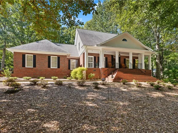 641 Burke Pl, Auburn, AL 36830
