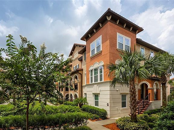 2nd image of 2640 Lobelia Dr