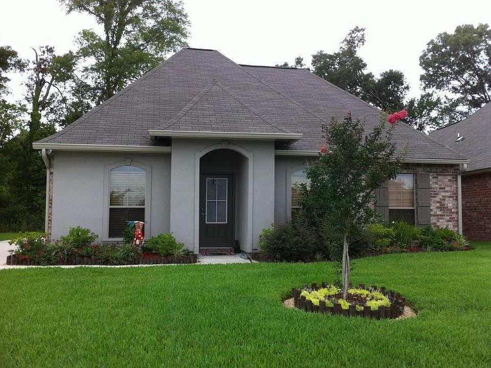 1st image of 15087 Creek Side Dr