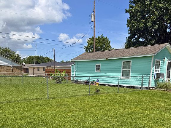 2nd image of 1714 N Avenue Q
