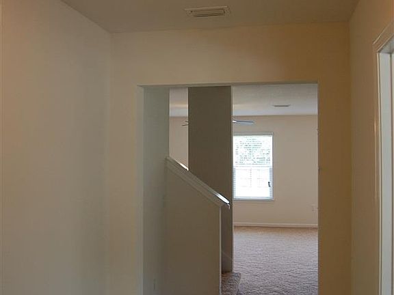4th image of 2103 Waltham St