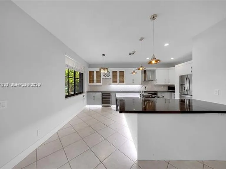 1538 Tamarind Ct #1538 — Photo 33