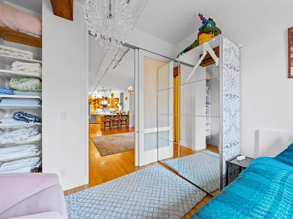 165 Duane Street image 21 of 29