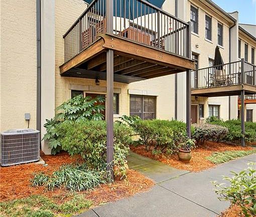 4th image of 108 Knob Hills Cir