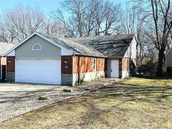 2062 N Kantz Ln, Fayetteville, AR 72703