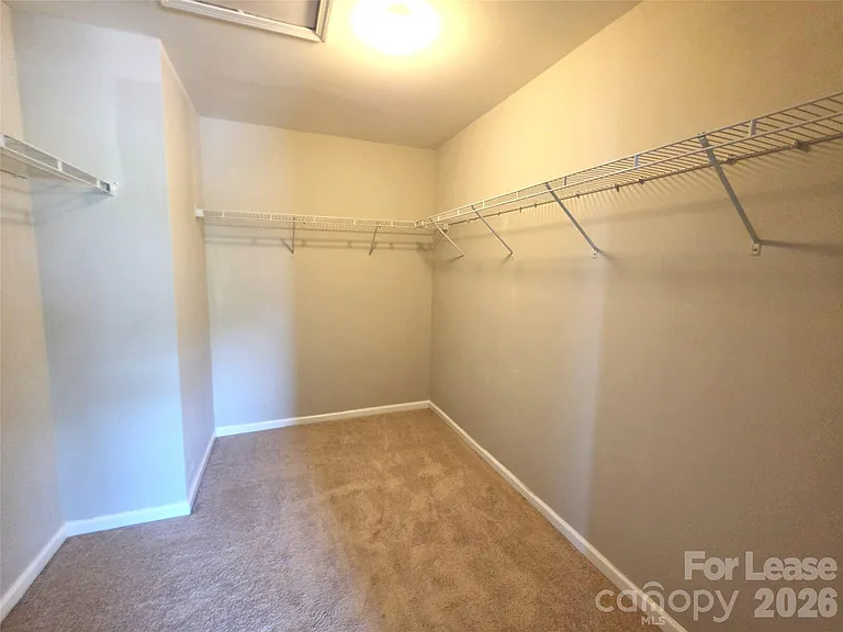 2053 Pine Siskin Ct — Photo 21