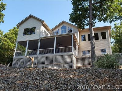 976 Fontana Ln, Linn Creek, MO, 65052