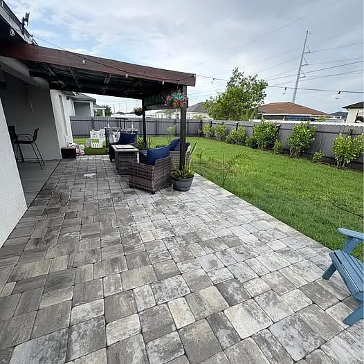 1215 NW Juanita Pl — Photo 19