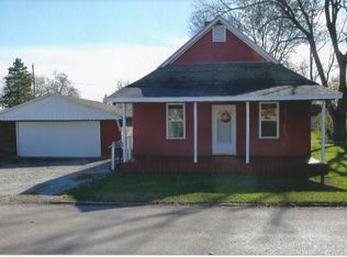 204 E 11th St, Georgetown, IL 61846