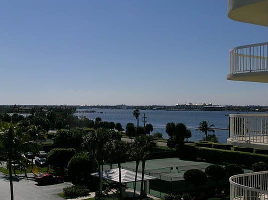 3rd image of 3300 S Ocean Blvd APT 401