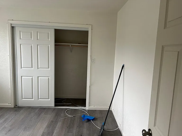 5645 Bancroft Ave #2 — Photo 10