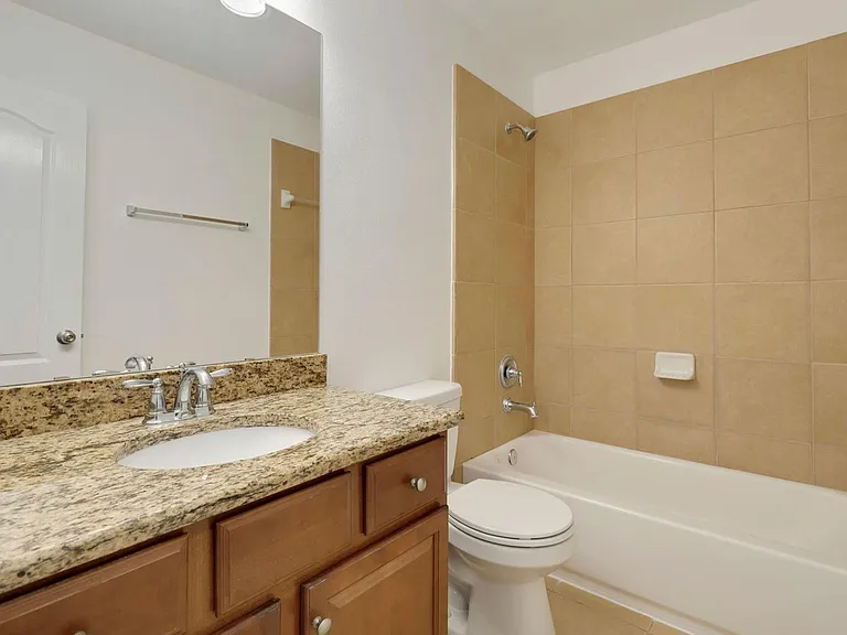 2110 Mateo Park Dr — Photo 9