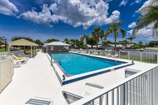 2 bed, 2.0 bath, 1100 sqft, $2,950 — Photo 4