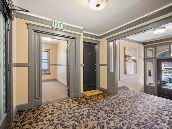 Winchester Apt, 605 E Denny Way APT 106, Seattle, WA 98122