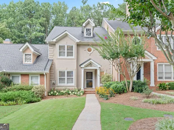 736 Olde Towne Ln, Marietta, GA 30068