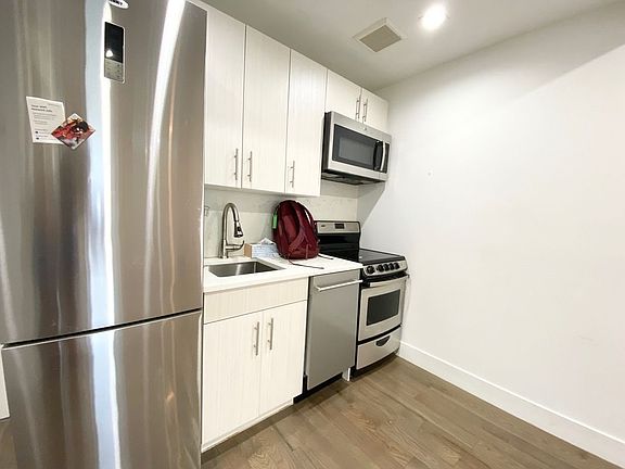 4th image of 80 Delancey St APT 10