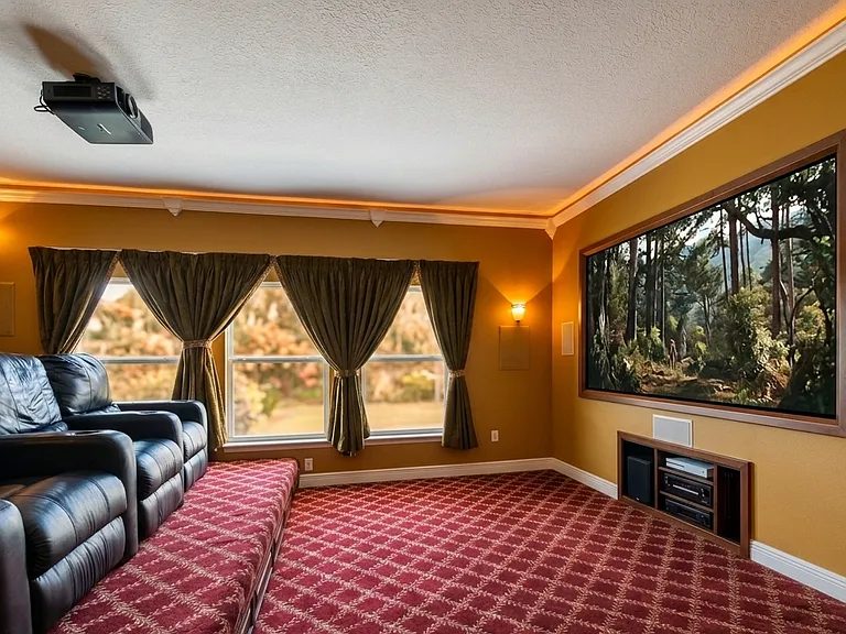 11909 Mandevilla Ct — Photo 27