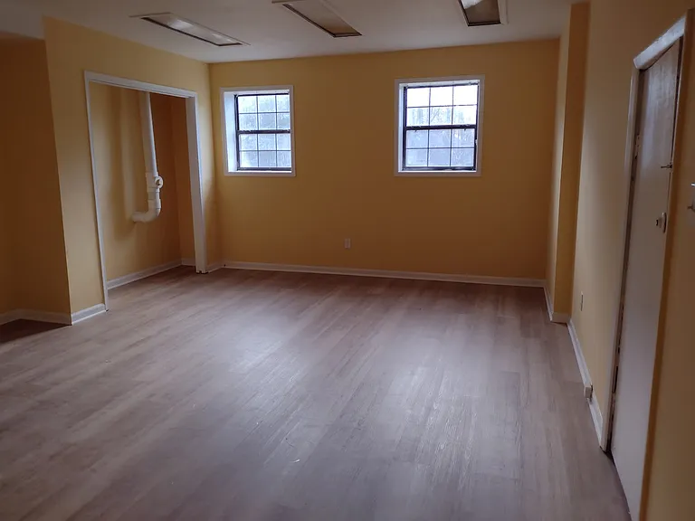 2036 Maier Ct — Photo 18