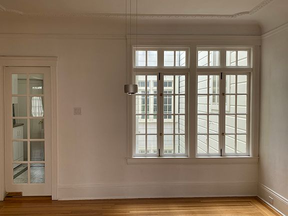 2nd image of 2945 Pacific Ave APT 10