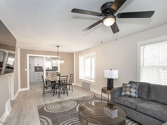 5th image of 3782 Edgepark Dr