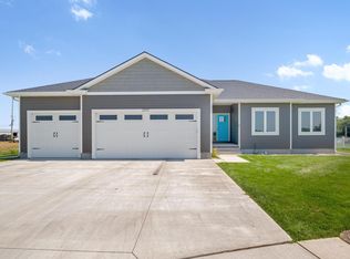2593 56th Ave, Columbus, NE 68601