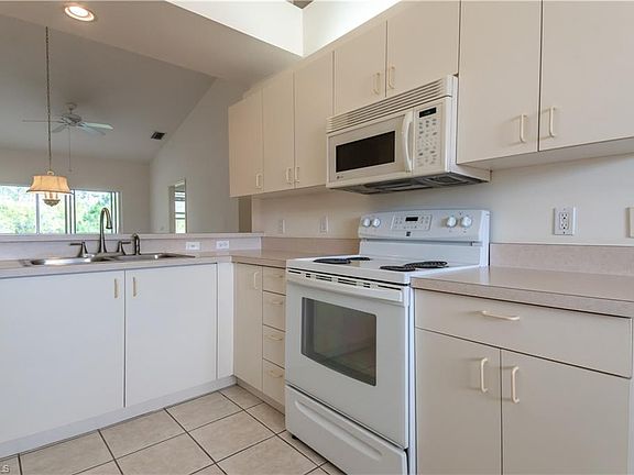 3rd image of 411 Valerie Way Unit 202