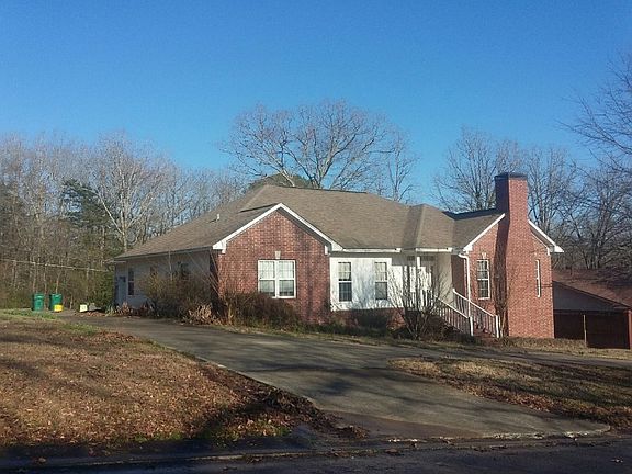 4th image of 12 Eagle Rock Dr
