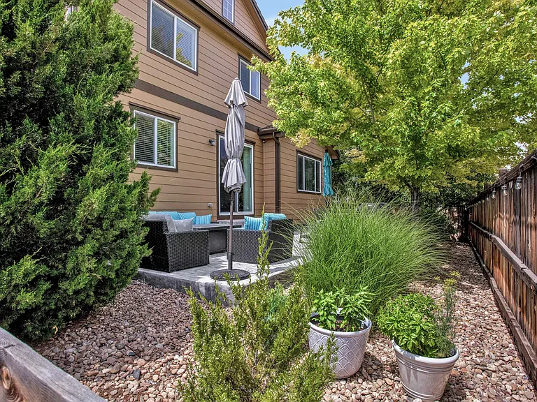 12761 Fisher St — Photo 17