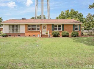 202 Powell St, Smithfield, NC 27577