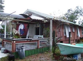 7110 28th St E, Sarasota, FL 34243