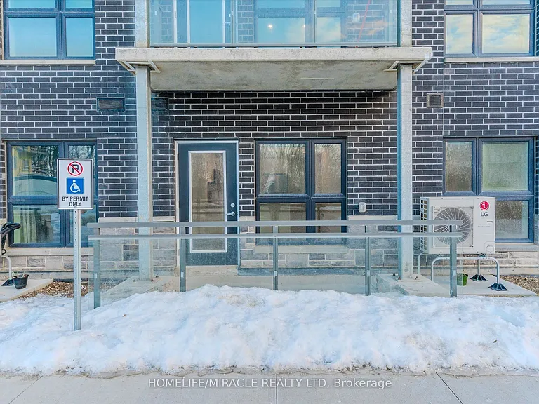 1101 Lackner Pl #T05 — Photo 32