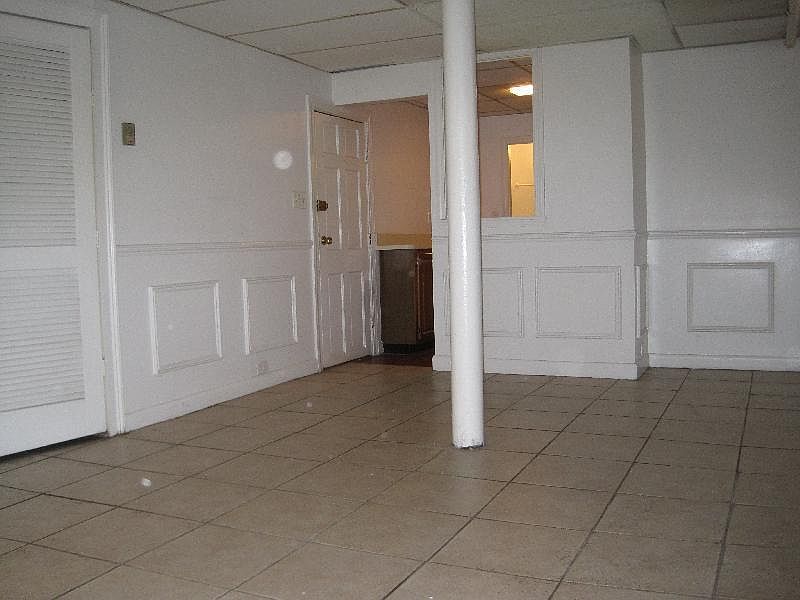 2nd image of 12 Myrtle St