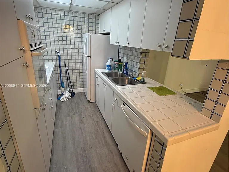 2201 Brickell Ave #67C — Photo 2