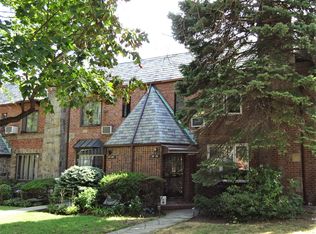 8726 62nd Rd, Rego Park, NY 11374