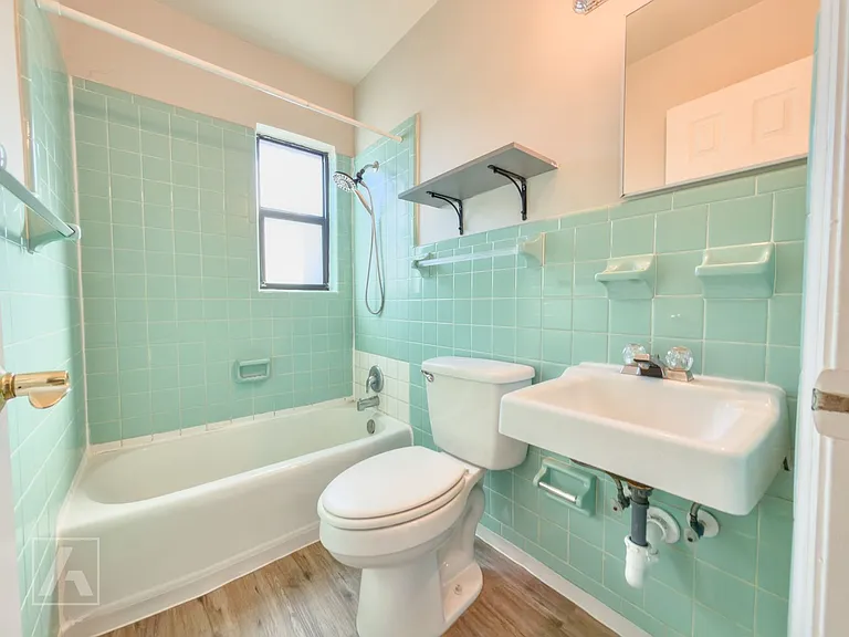 Towne View Place — Photo 20