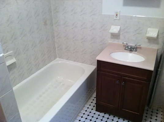 Rented by Kings Court Real Estate | media 9