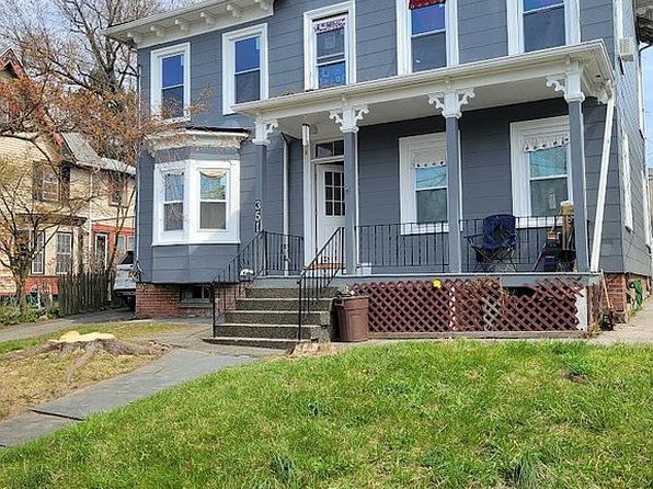 351 Smith St