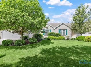 26347 W Wexford Dr, Perrysburg, OH 43551