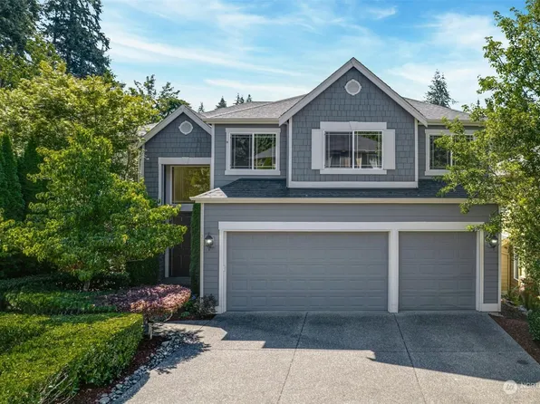 3135 222nd Court SE, Sammamish, WA 98075