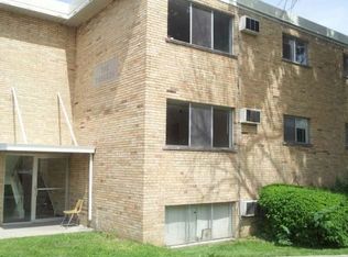 22 E Ross Ave APT 1, Cincinnati, OH 45217